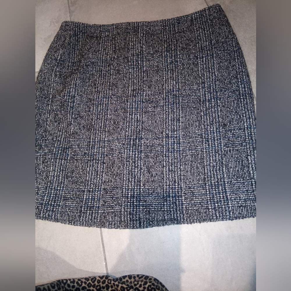 Ann Taylor Wool Black Tweed Pencil Skirt Women Size 10